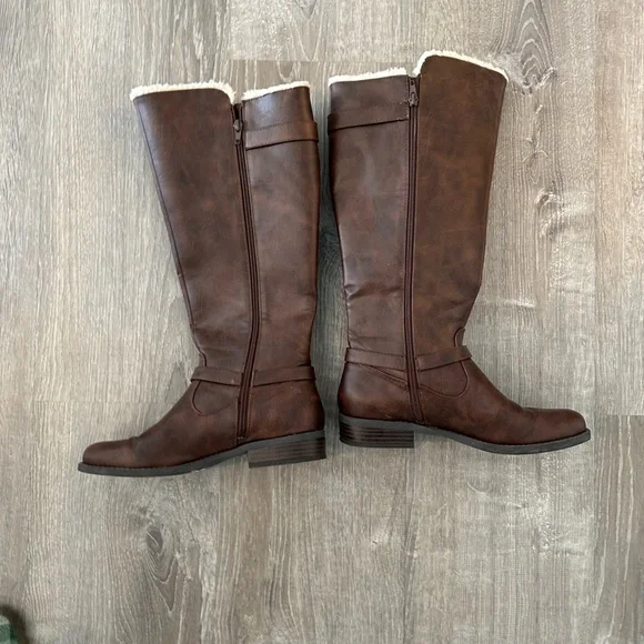 Worn once G by Guess boots size 8 1/2 - Picture 2 of 8